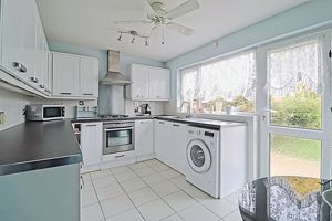 Kitchen- click for photo gallery